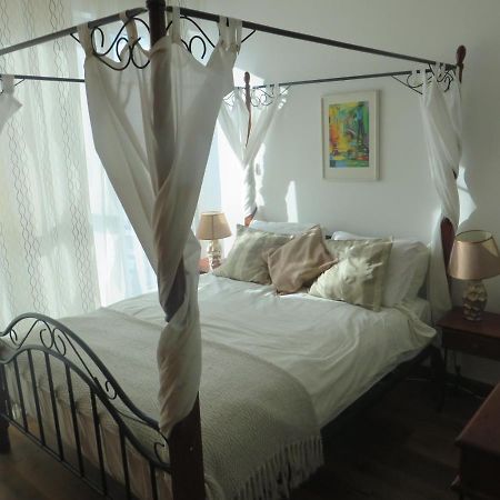 Studio Apartment - Skycourts Дубай Экстерьер фото